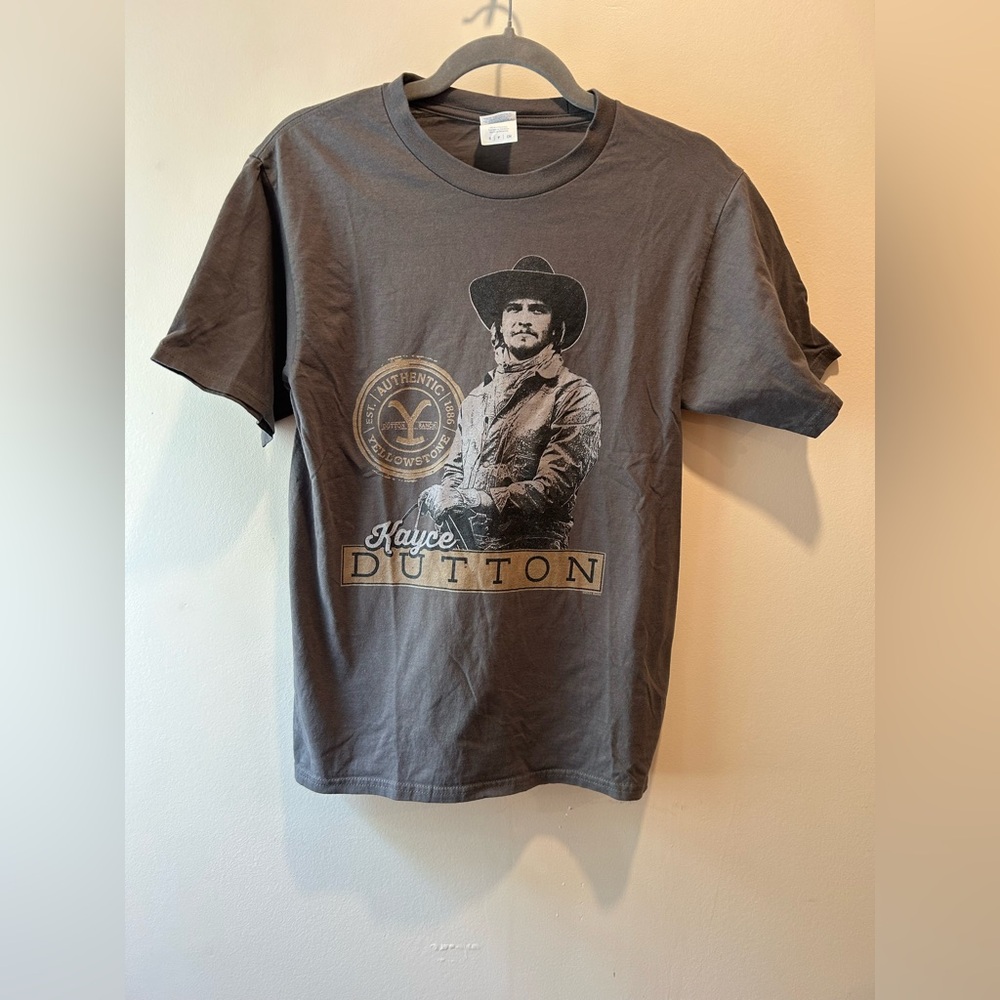 Kayce Dutton Graphic Tee - Charcoal